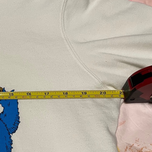 KAWS x Uniqlo x Sesame Street Group Hoodie - Picture 5 of 6